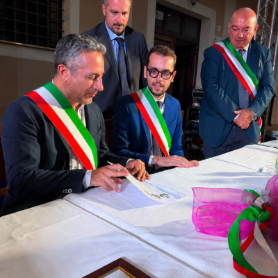Civita, una serata da ricordare: il primo gemellaggio enogastronomico è realtà